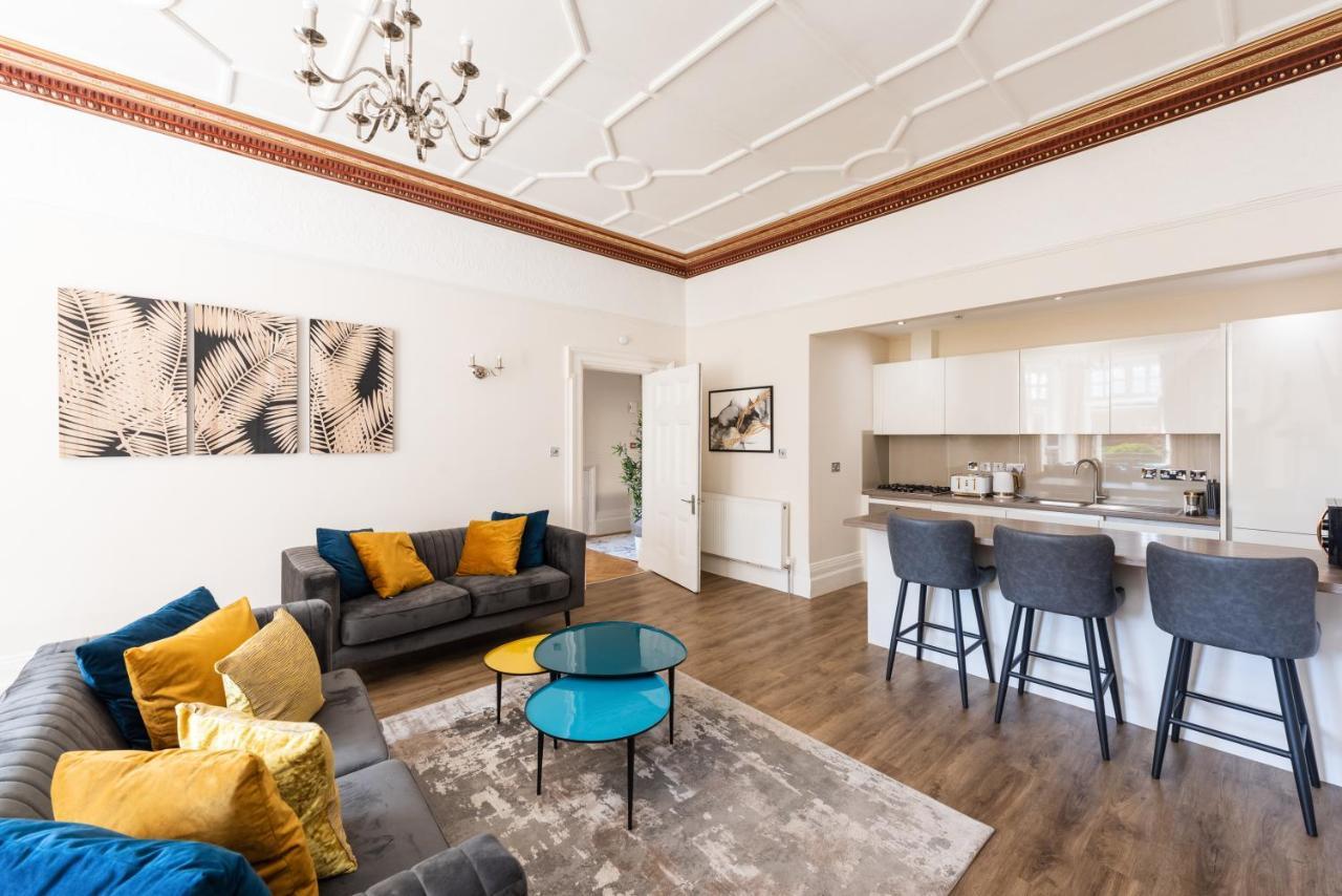 3 Bedroom Garden Apartment Opposite The Beach Brighton Exterior photo