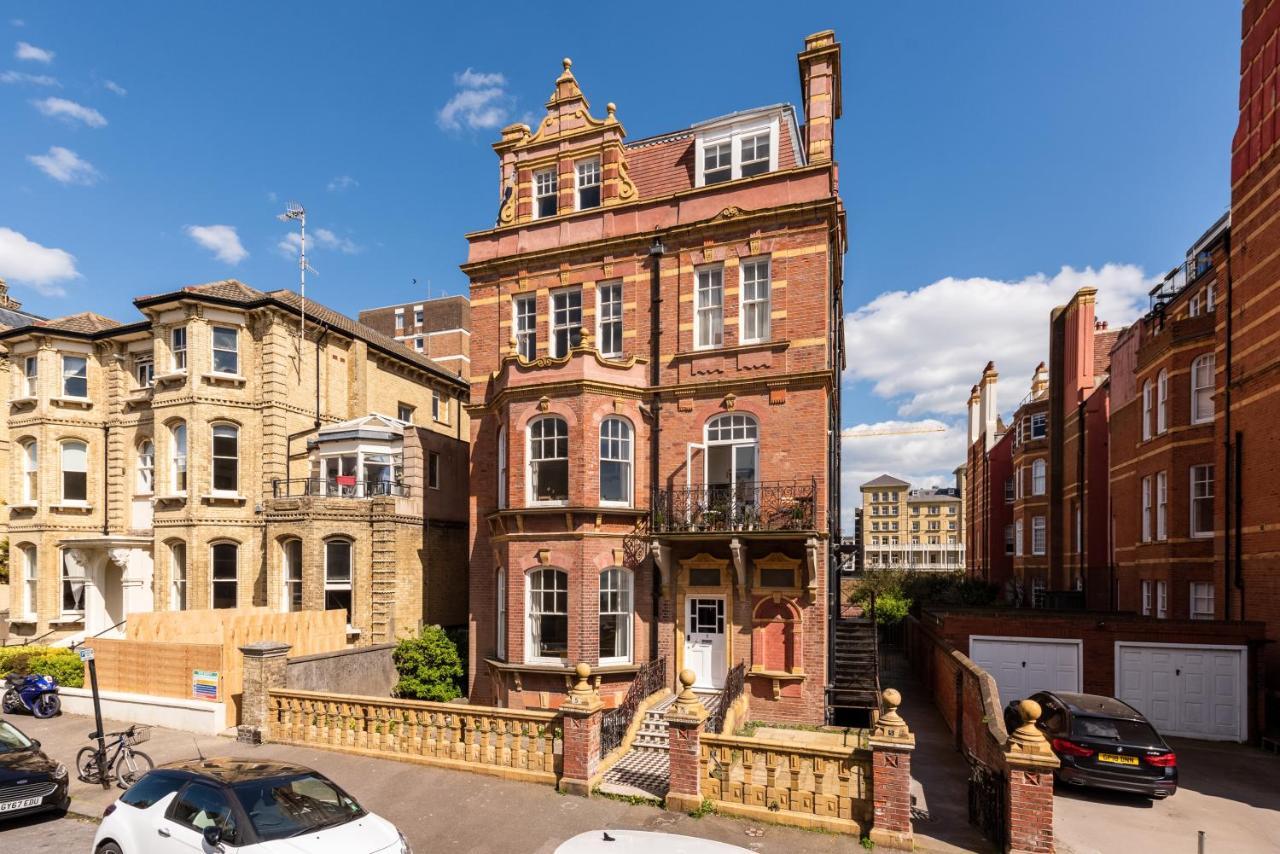3 Bedroom Garden Apartment Opposite The Beach Brighton Exterior photo